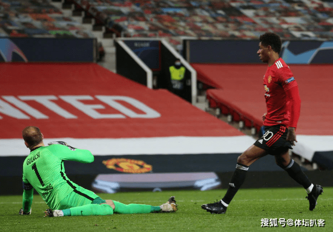  沃尔夫斯堡定位球战术称霸德甲赛场