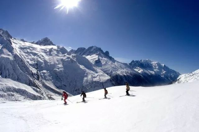  斯佩齐亚补时奇迹，阿尔卑斯山麓上演绝平好戏  